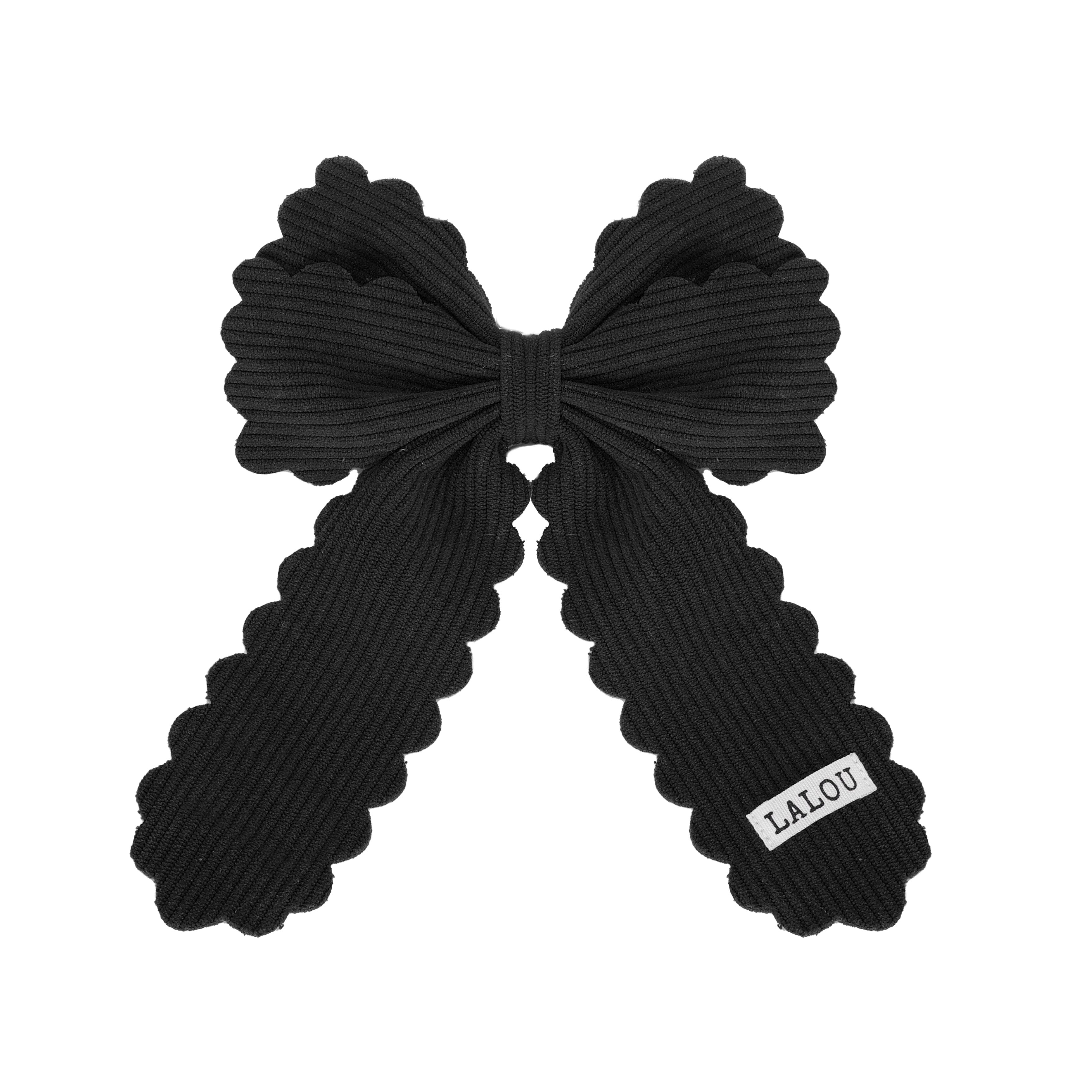 Lalou Scalloped Corduroy Black Clip