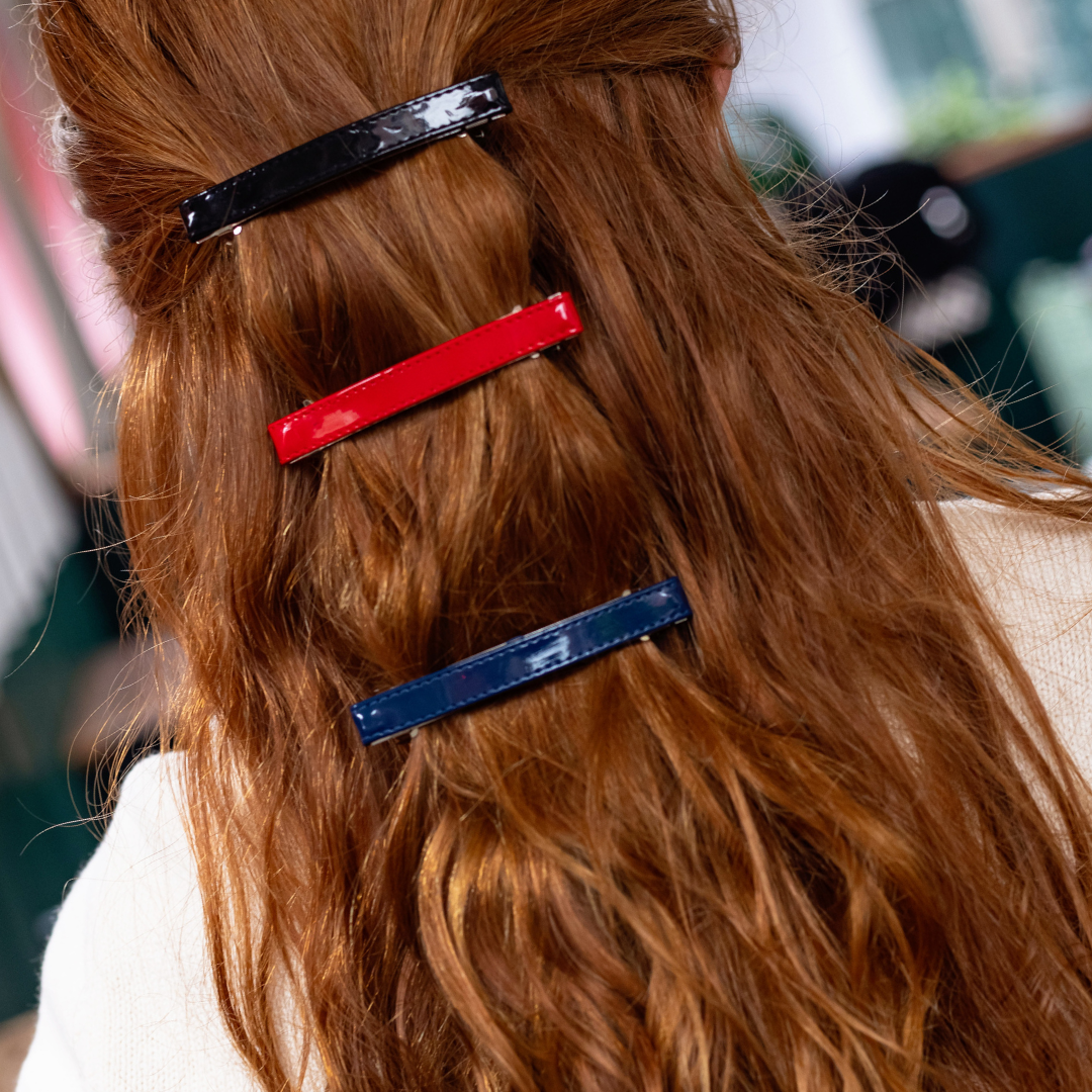 Bandeau Navy/Red Patent Leather Bar Clips (2)