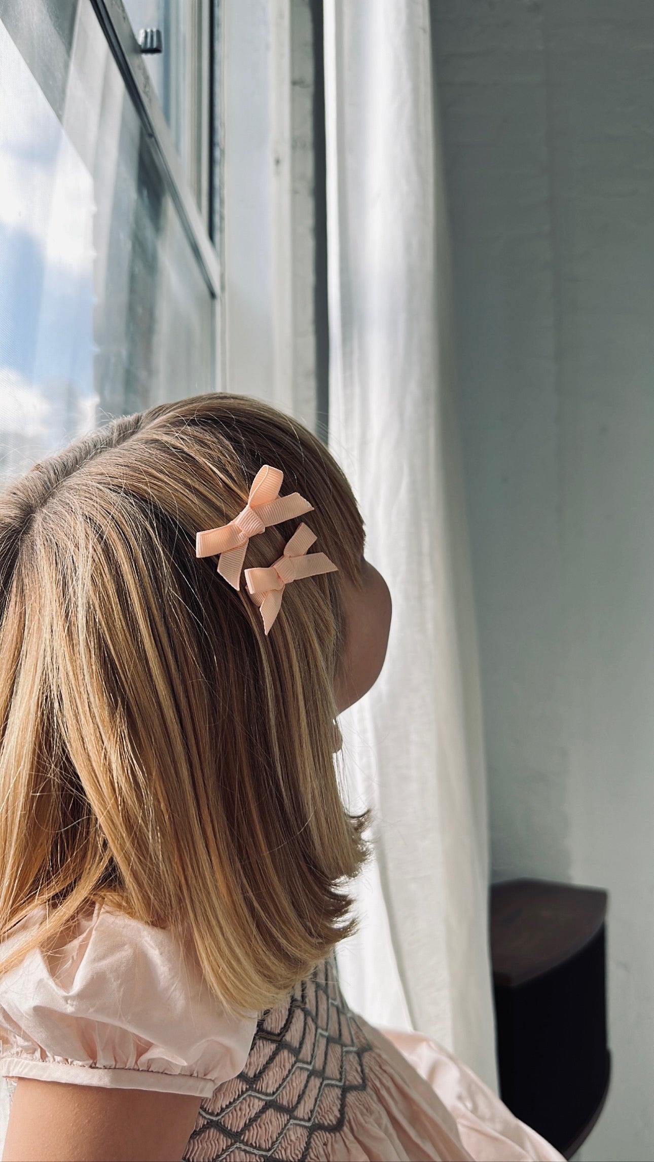 Le Enfant Pink Tiny Baby Bows (2)