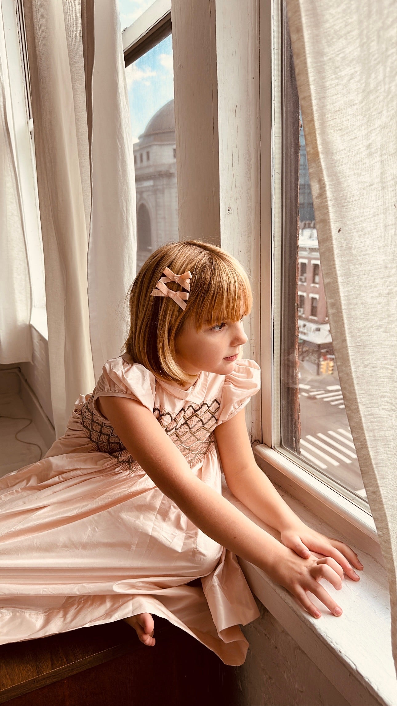 Le Enfant Pink Tiny Baby Bows (2)